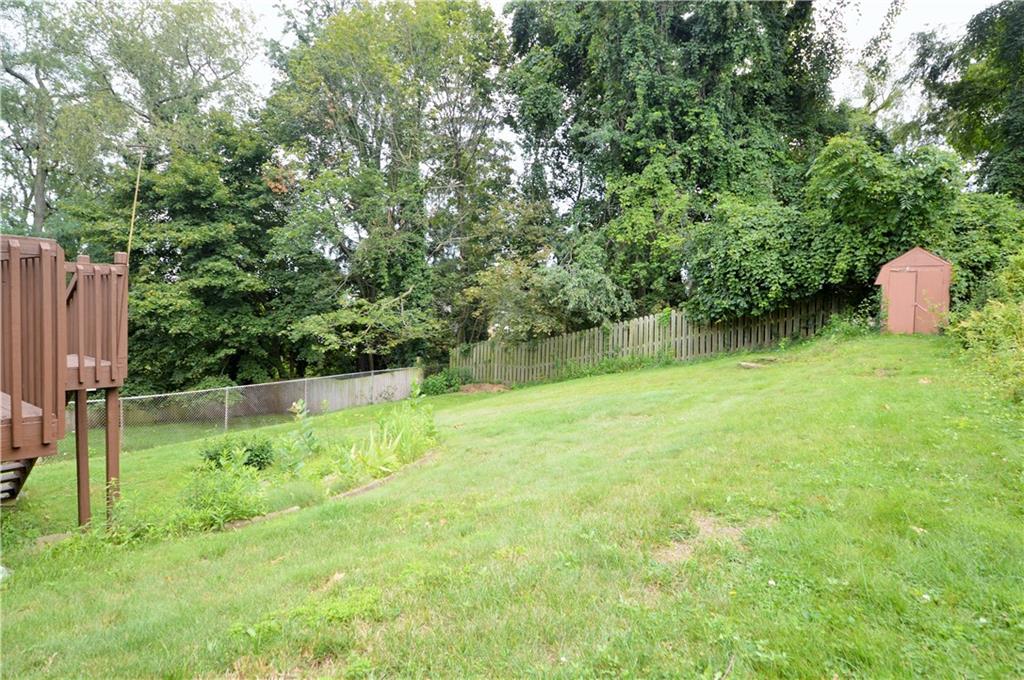124 Leon Road Pittsburgh, PA 15220 - Photo 18 of 20 Gallery Image 18