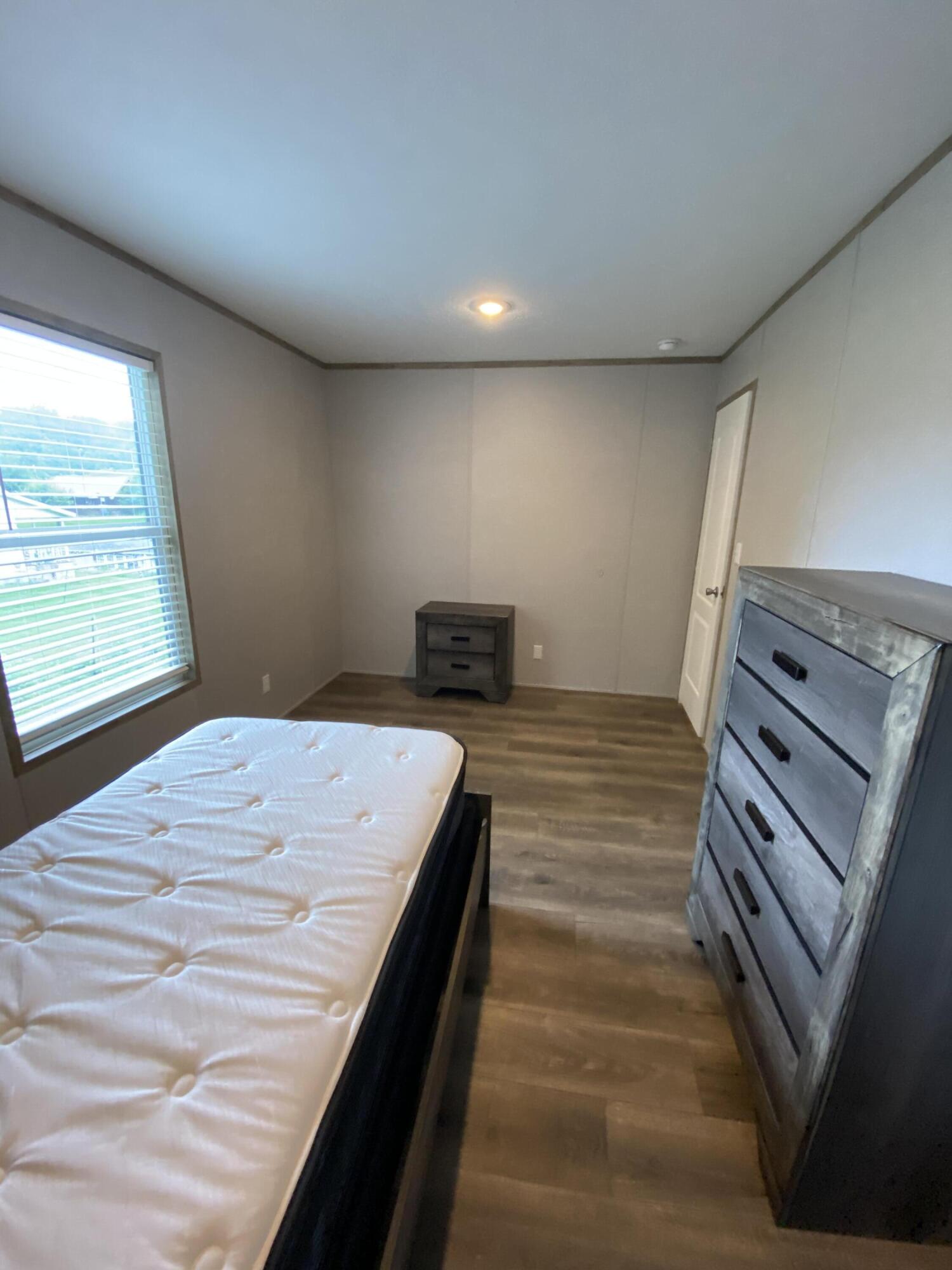 1135 Highway 15 Campton, KY 41301 - Photo 23 of 31 IMG_5933