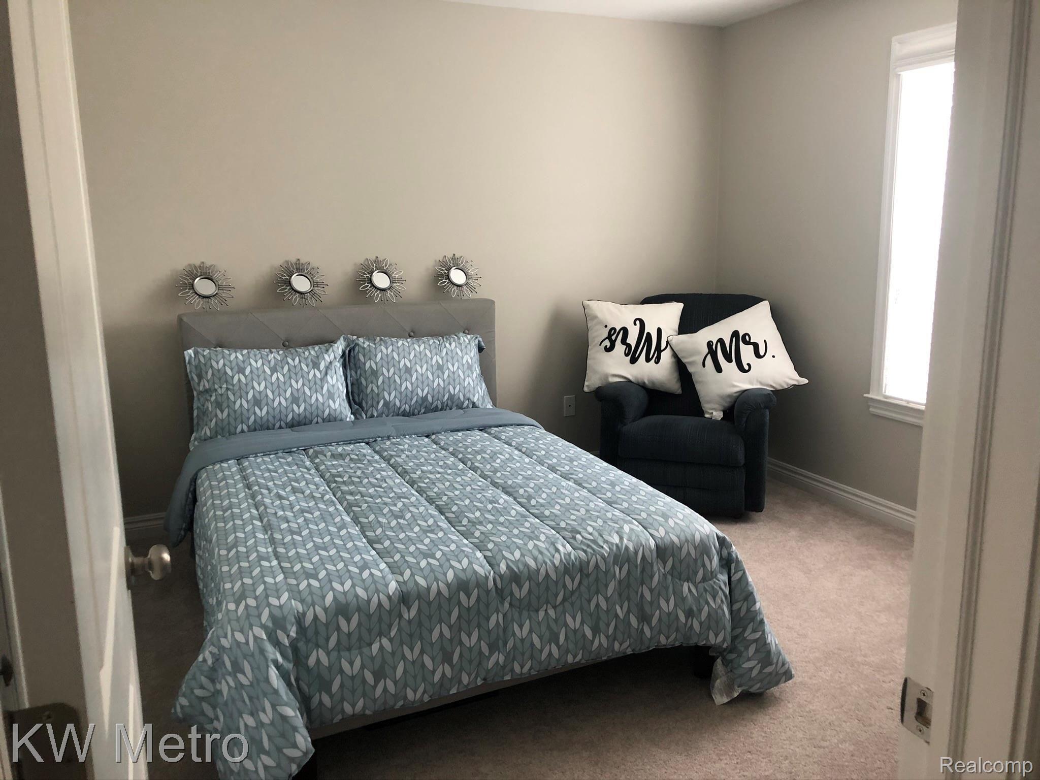 3216 Inman Street Ferndale, MI 48220 - Photo 15 of 36 014e12cb8a2ac4db9a2b4c8a9523a3ab0cb4d0866a.jpg