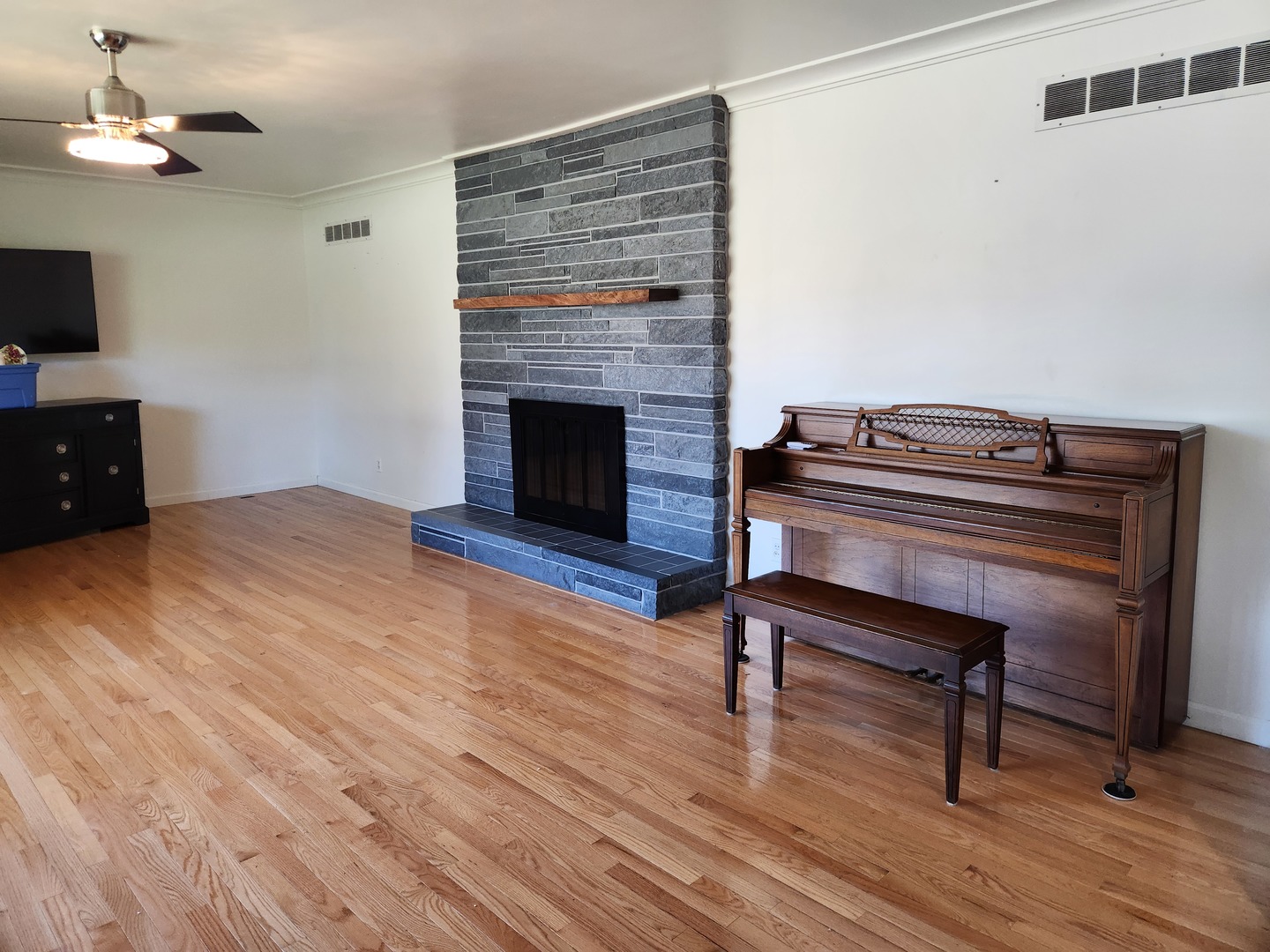 1020 North 18th Street Mount Vernon, IL 62864 - Photo 3 of 33