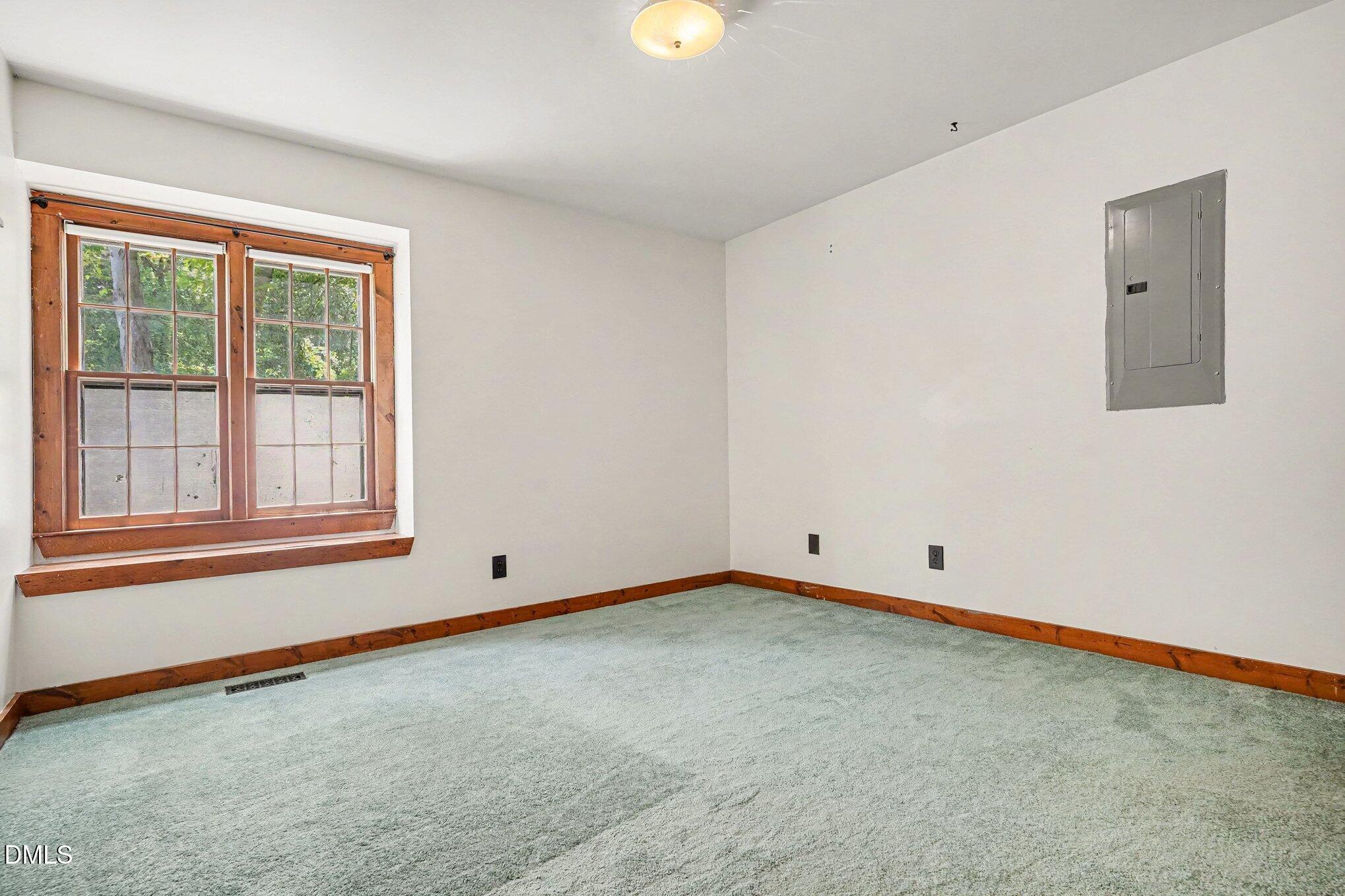 405 Lynchester Court Raleigh, NC 27615 - Photo 15 of 28 017_file_2019