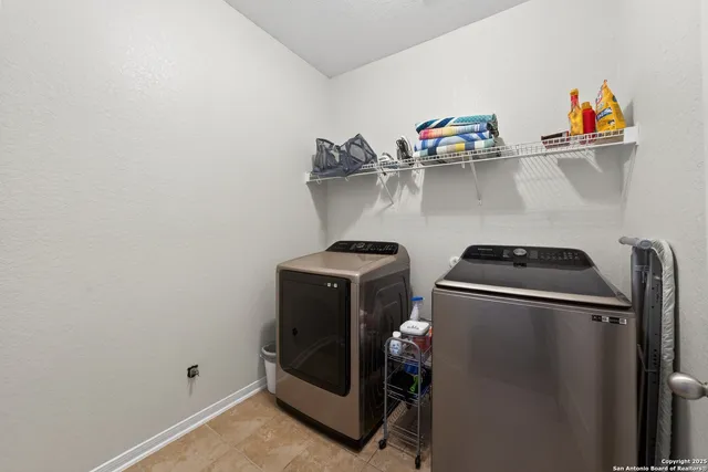 $274,900 | 3502 Penta Fields, Converse, TX 78109