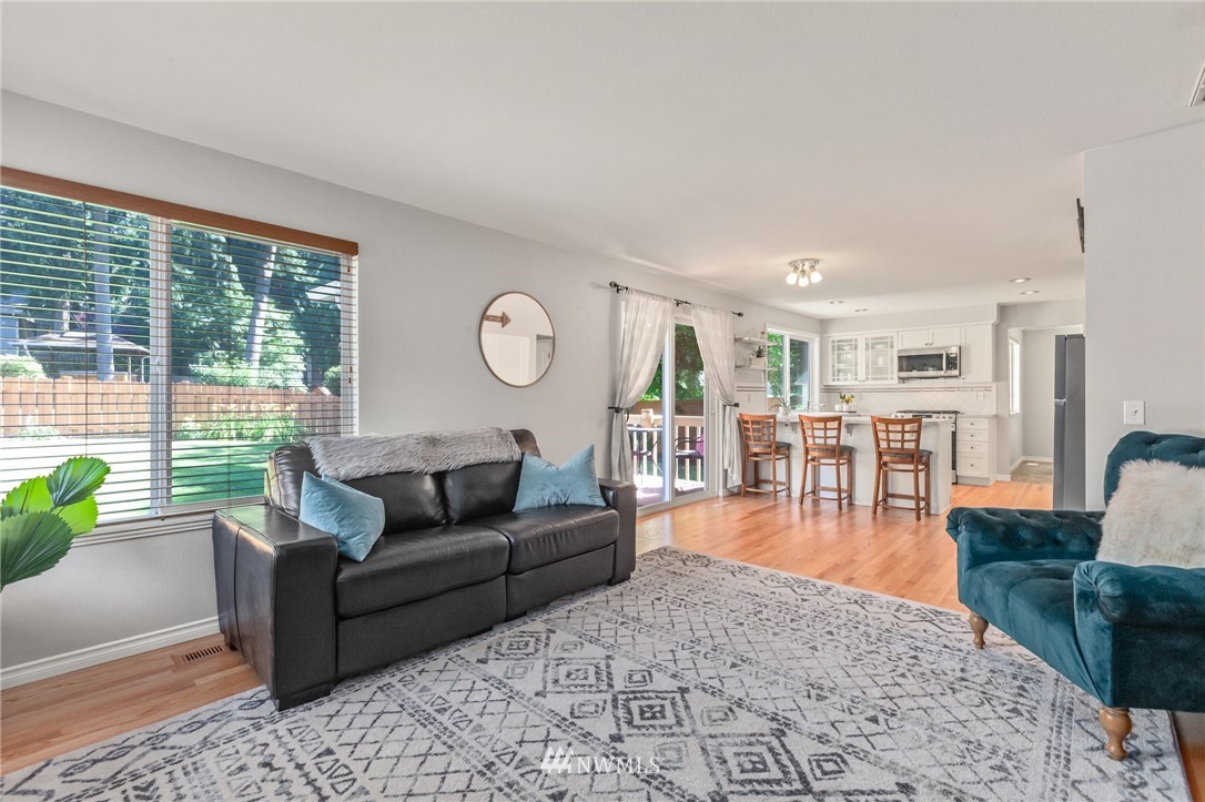 15006 Southeast 145th Place Renton, WA 98059 - Photo 17 of 40 Gallery Image 17