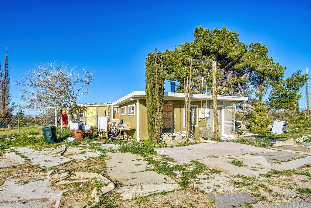 9070 Sunset Road Phelan, CA 92371 - Photo 26 of 28