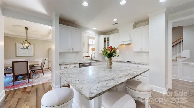 $849,900 | 11724 Easthampton Circle, Charlotte, NC 28277