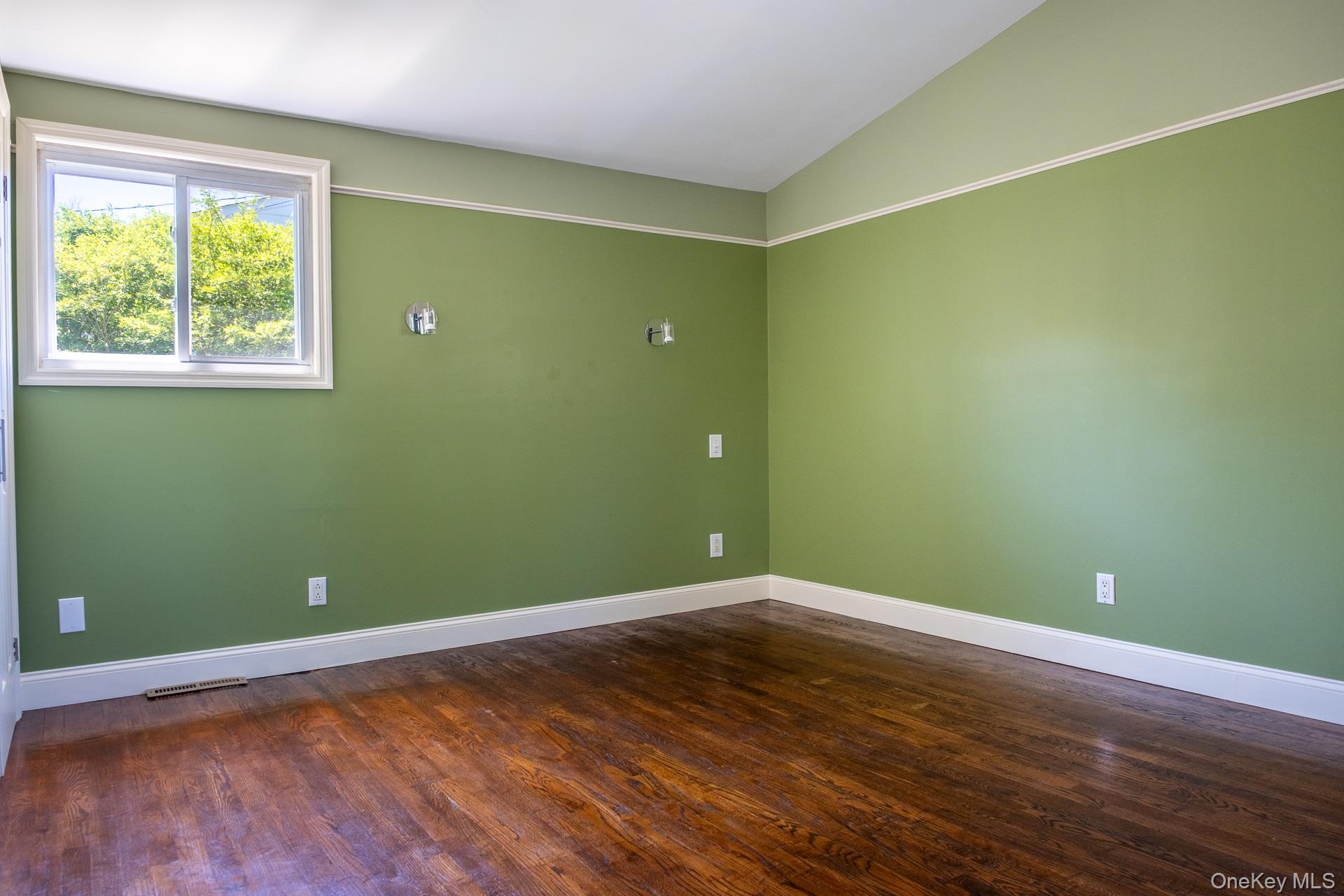 4 Christie Road Newburgh, NY 12550 - Photo 14 of 37