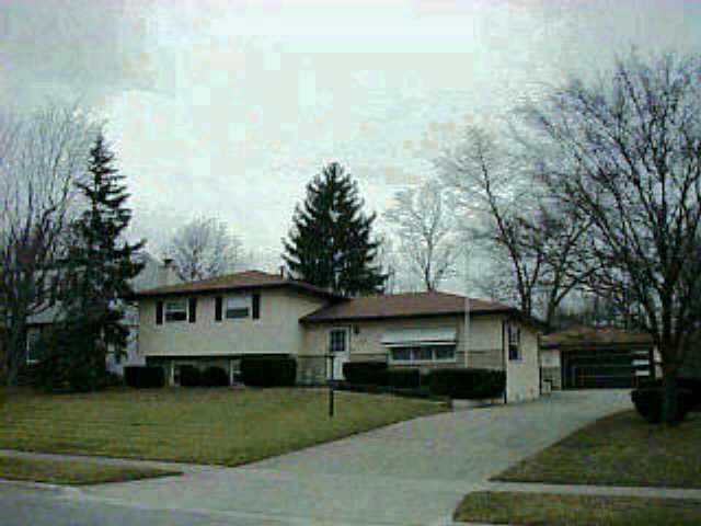 1383 Bonnie Ridge Road Columbus, OH 43228 - Photo 1 of 1 Gallery Image 1
