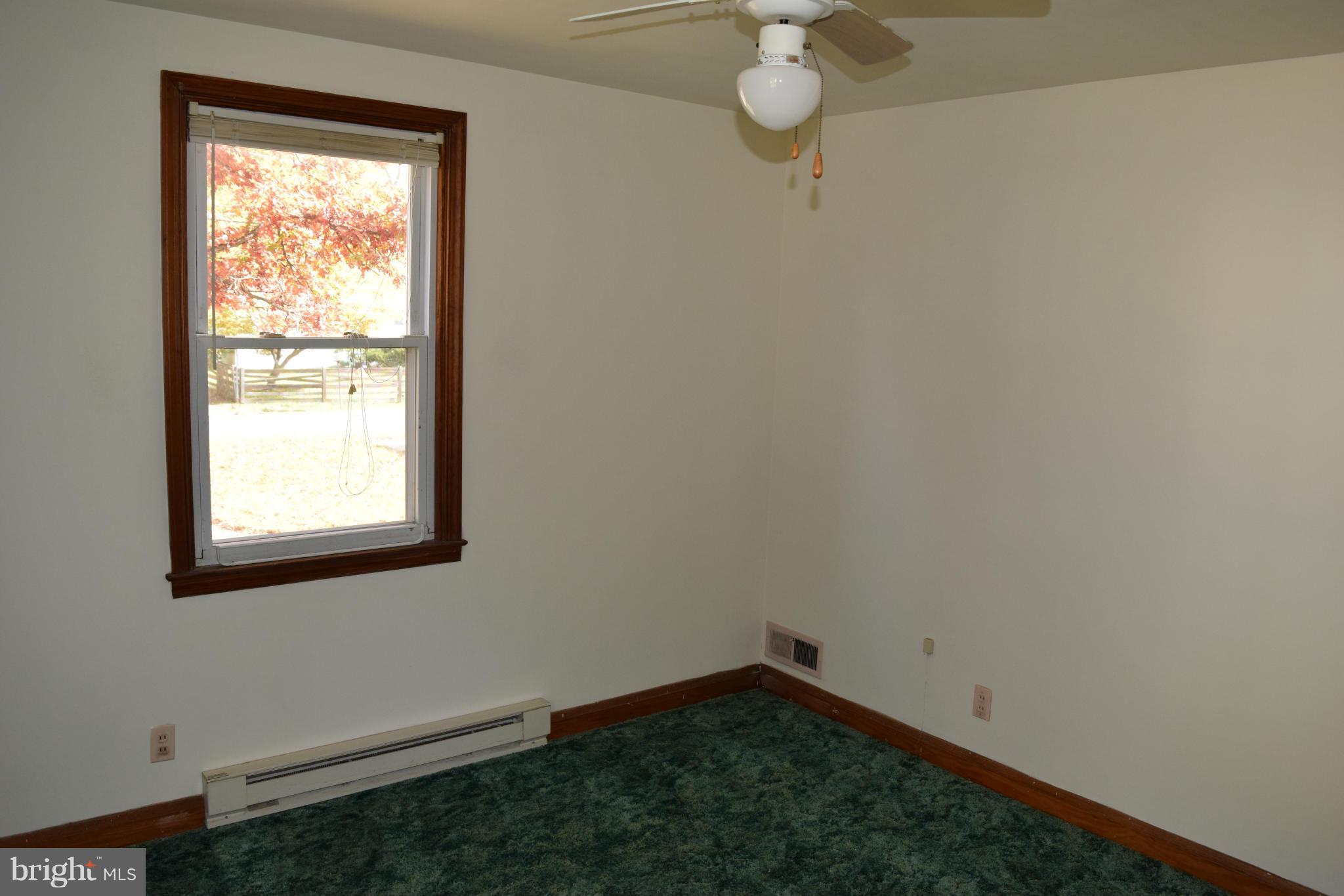 314 Worton Road Baltimore, MD 21221 - Photo 12 of 30 a small space with a window