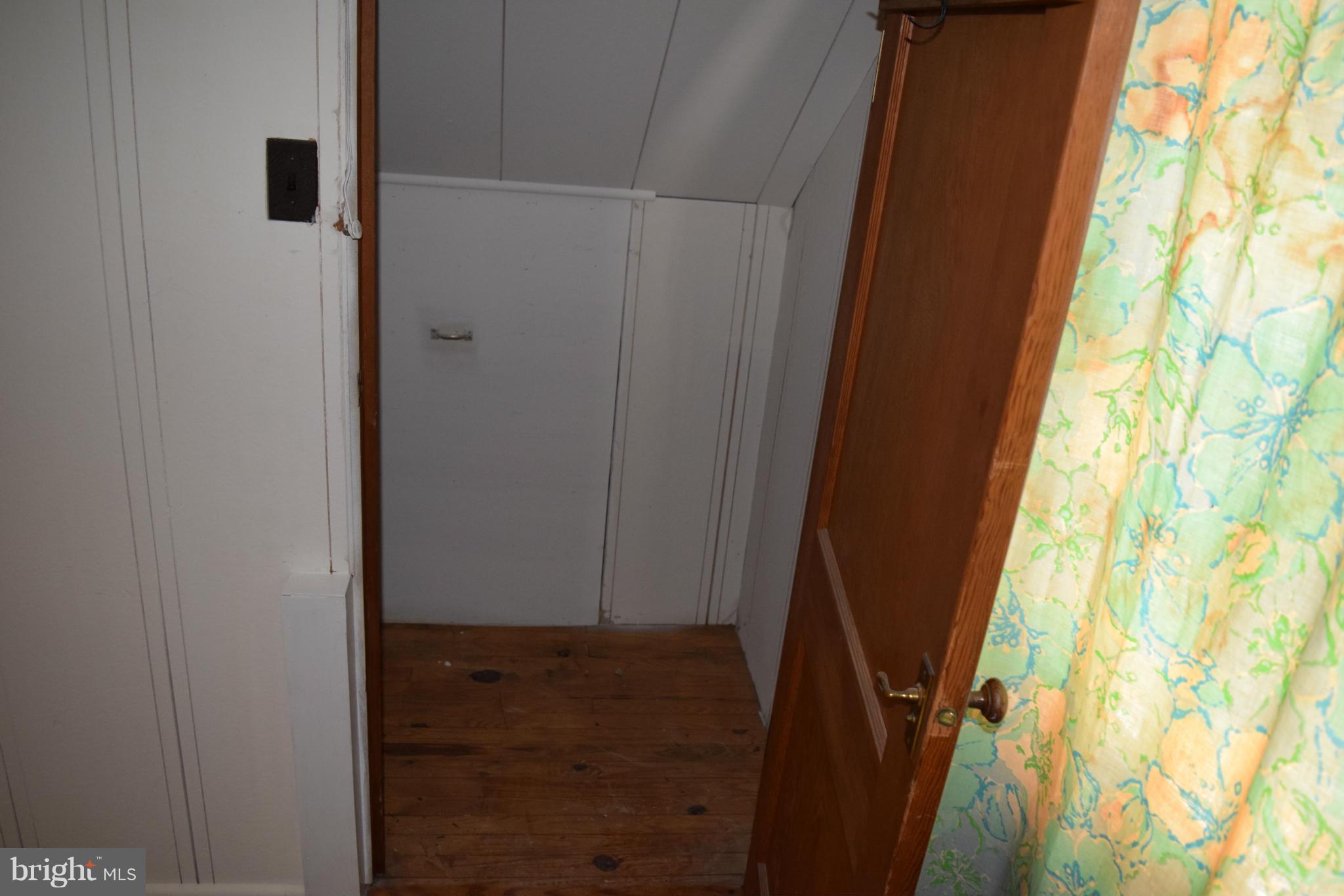 314 Worton Road Baltimore, MD 21221 - Photo 20 of 30 a view of closet