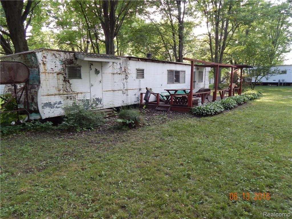 3750 Southwick Howell, MI 48843 - Photo 3 of 12 TRAILER