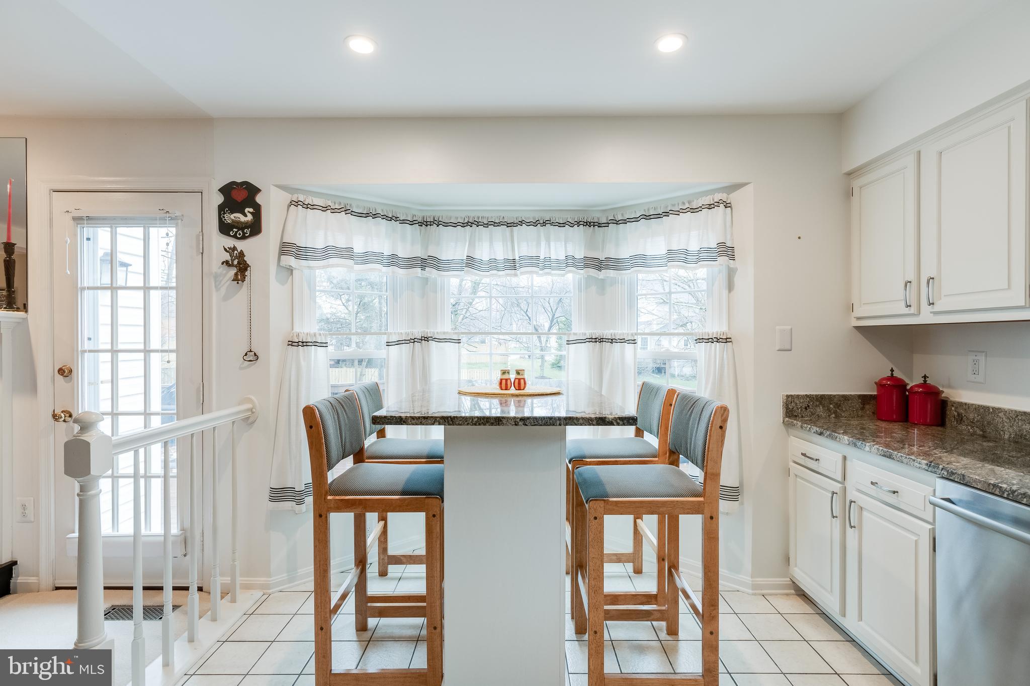 13905 Wild Raspberry Court Gainesville, VA 20155 - Photo 14 of 46 Gallery Image 14