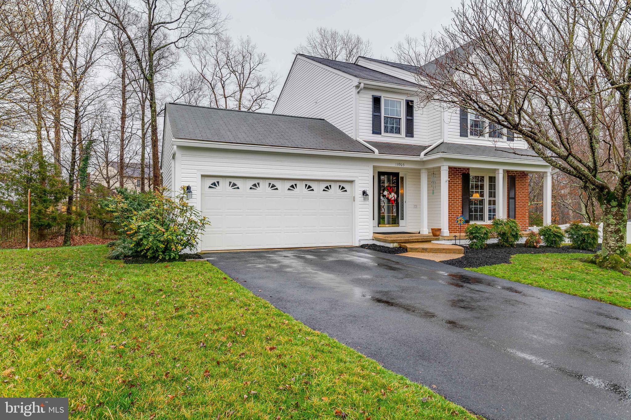 13905 Wild Raspberry Court Gainesville, VA 20155 - Photo 3 of 46 Gallery Image 3