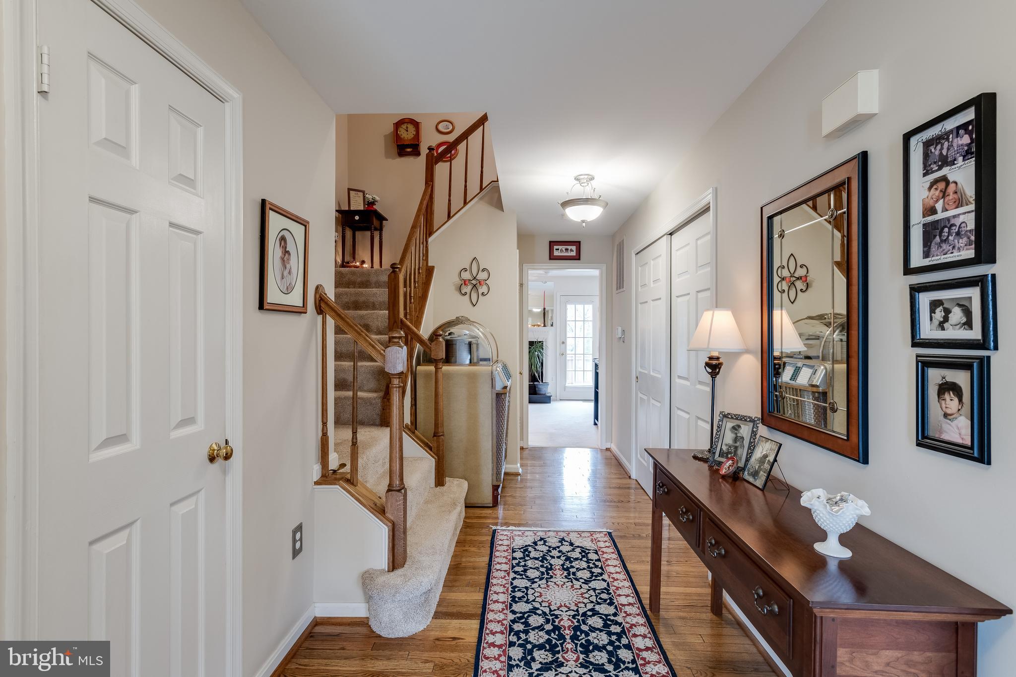 13905 Wild Raspberry Court Gainesville, VA 20155 - Photo 6 of 46 Gallery Image 6