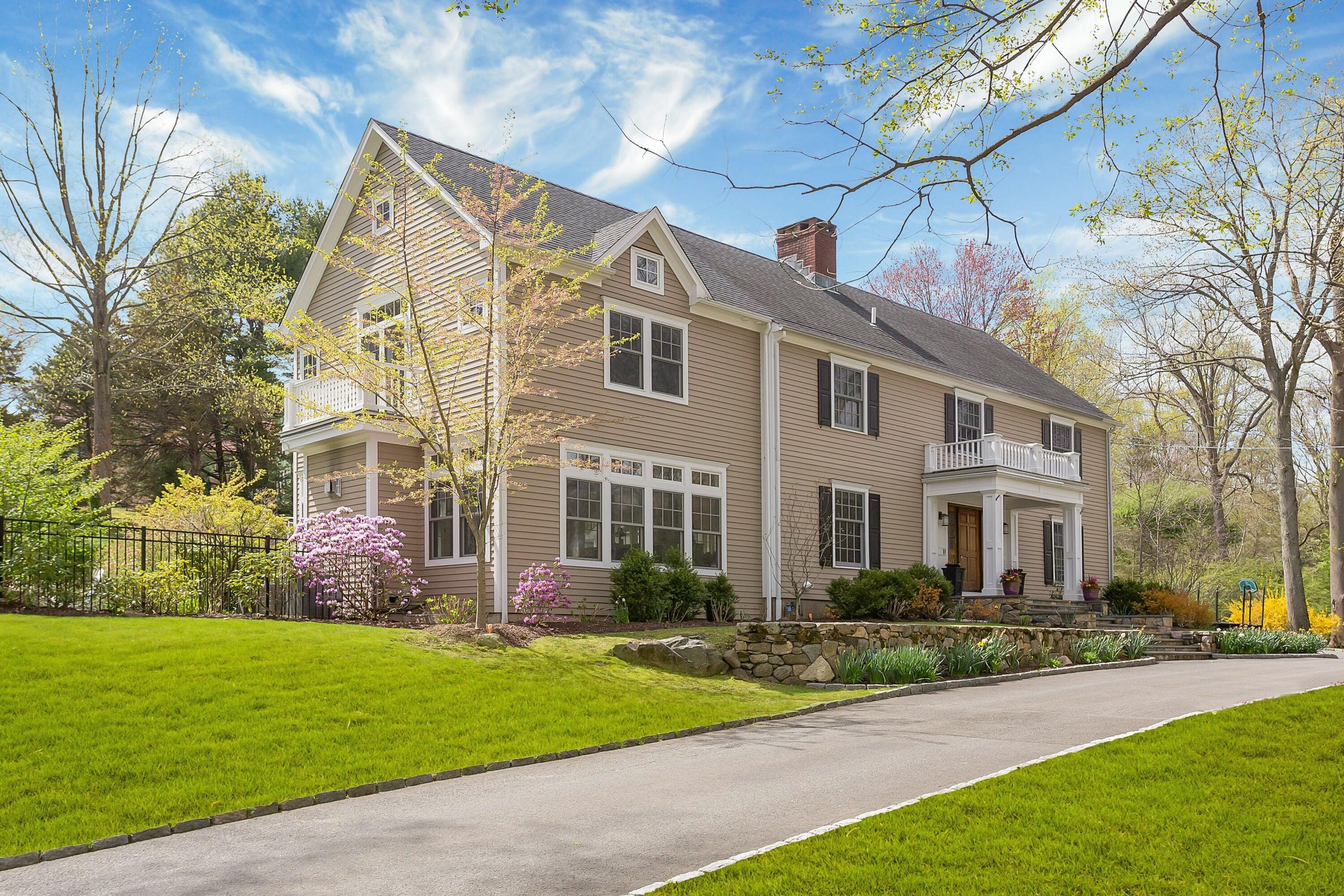69 Maywood Road Darien, CT 06820 - Photo 3 of 69 69 Maywood