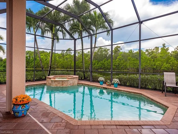 $1,490,000 | 1749 Supreme Court, Naples, FL 34110