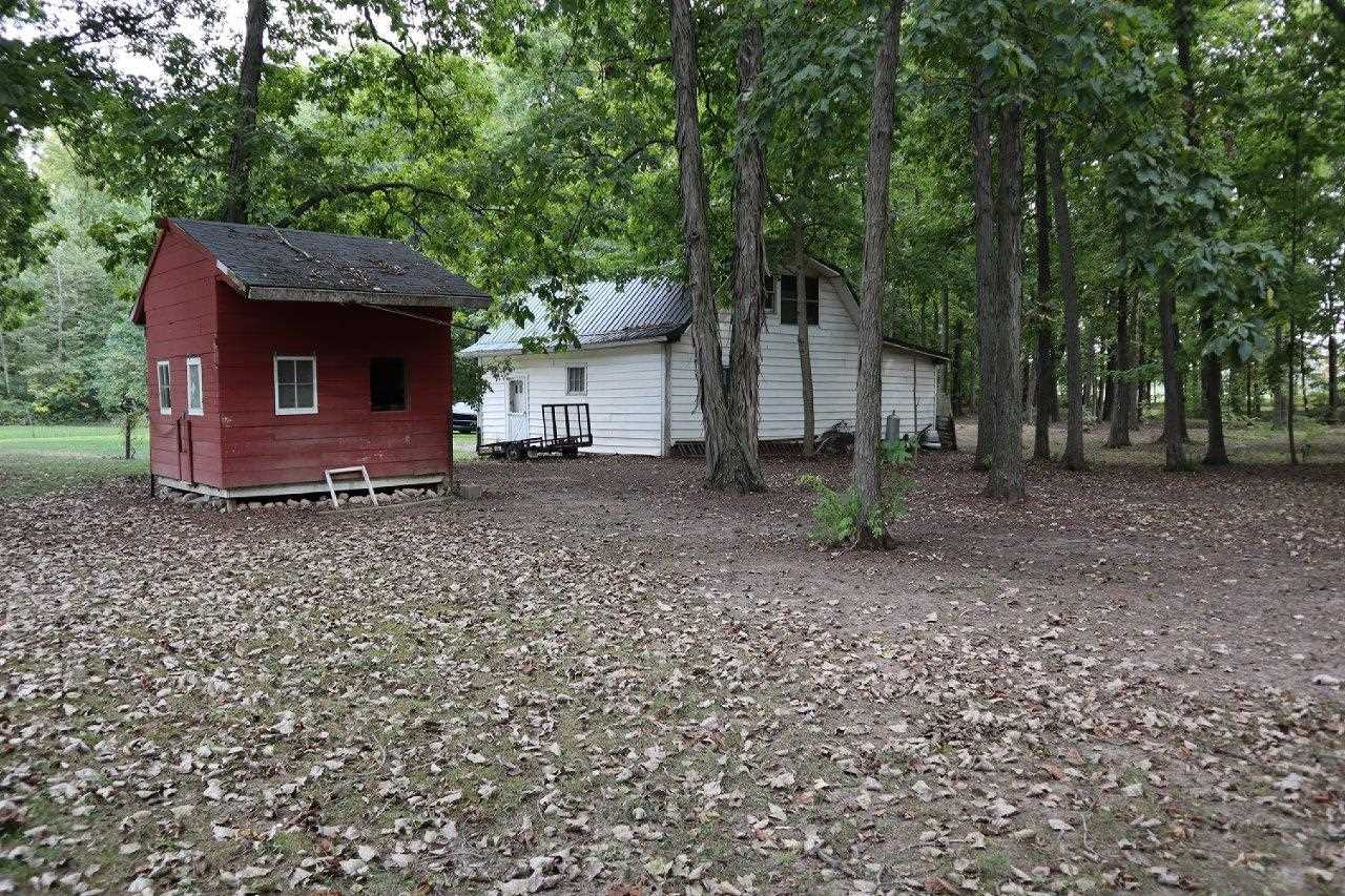 2611 West Dupont Road Fort Wayne, IN 46818 - Photo 14 of 36