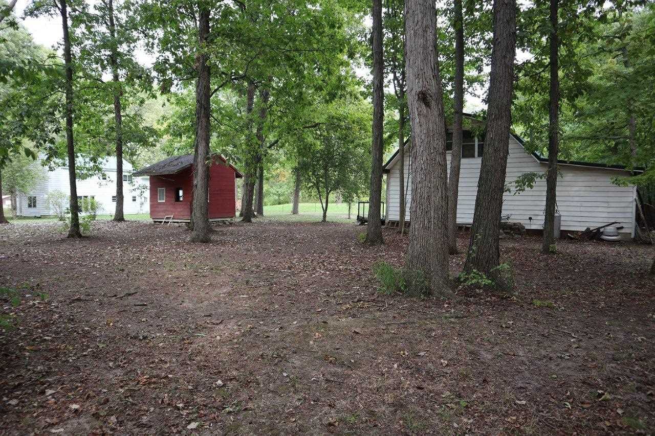 2611 West Dupont Road Fort Wayne, IN 46818 - Photo 15 of 36