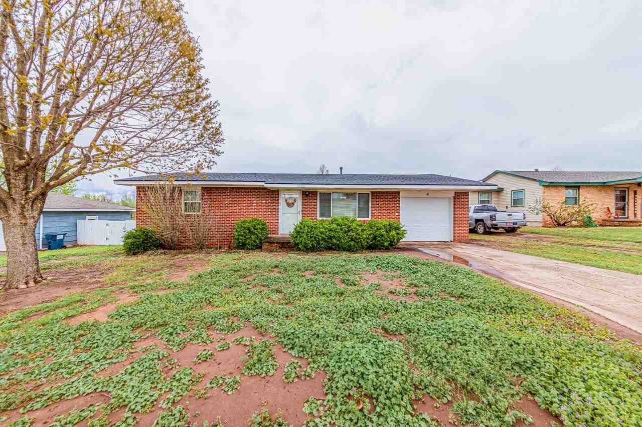4 Hillcrest Street Perry, OK 73077 - Photo 2 of 19 Gallery Image 2