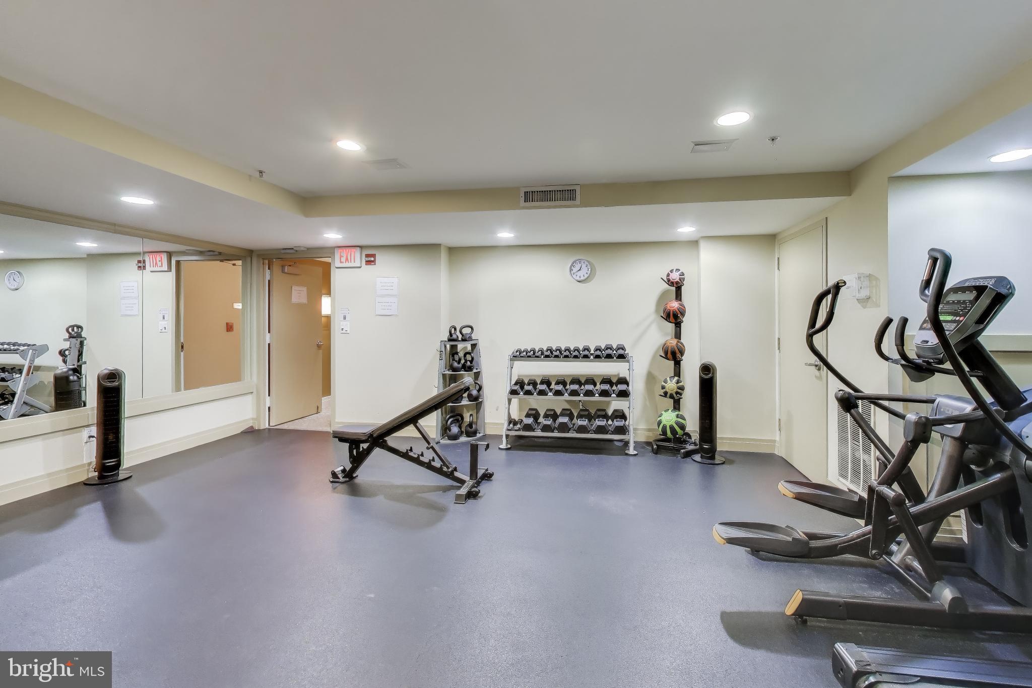915 E Street Northwest, Unit 414 Washington, DC 20004 - Photo 22 of 35 a view of a room with gym equipment