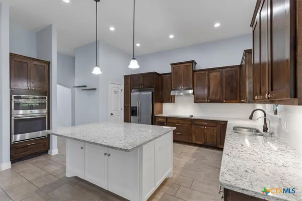 $565,000 | 127 Medlar Drive, Cedar Creek, TX 78612