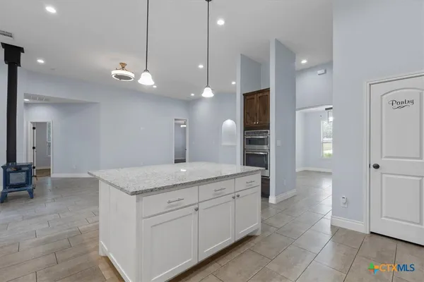$565,000 | 127 Medlar Drive, Cedar Creek, TX 78612