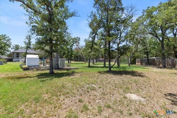 $565,000 | 127 Medlar Drive, Cedar Creek, TX 78612
