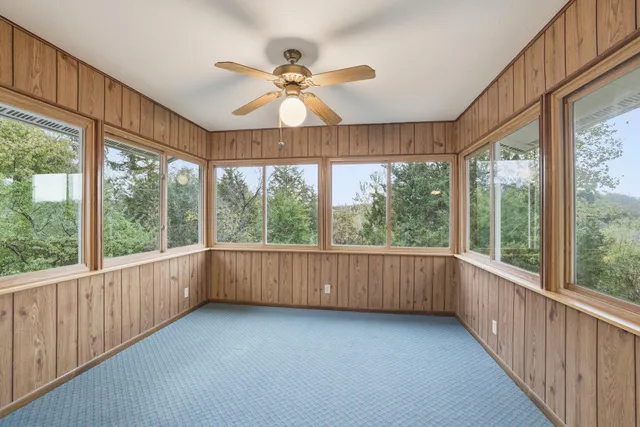 $275,000 | 16 West Woodridge Drive, Belle Plaine, MN 56011