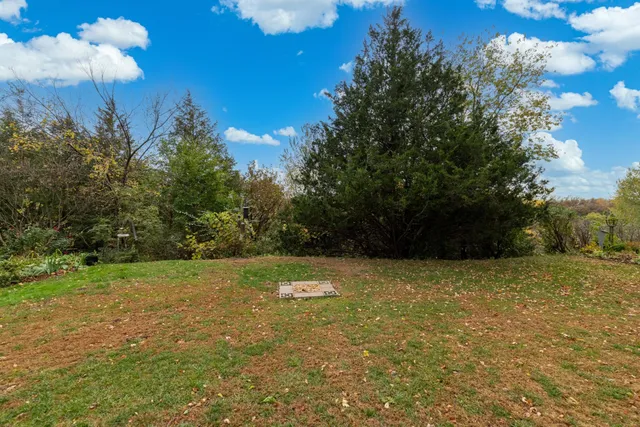 $275,000 | 16 West Woodridge Drive, Belle Plaine, MN 56011