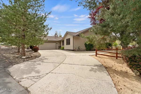 $695,000 | 6304 Meadow Creek Drive, Reno, NV 89519