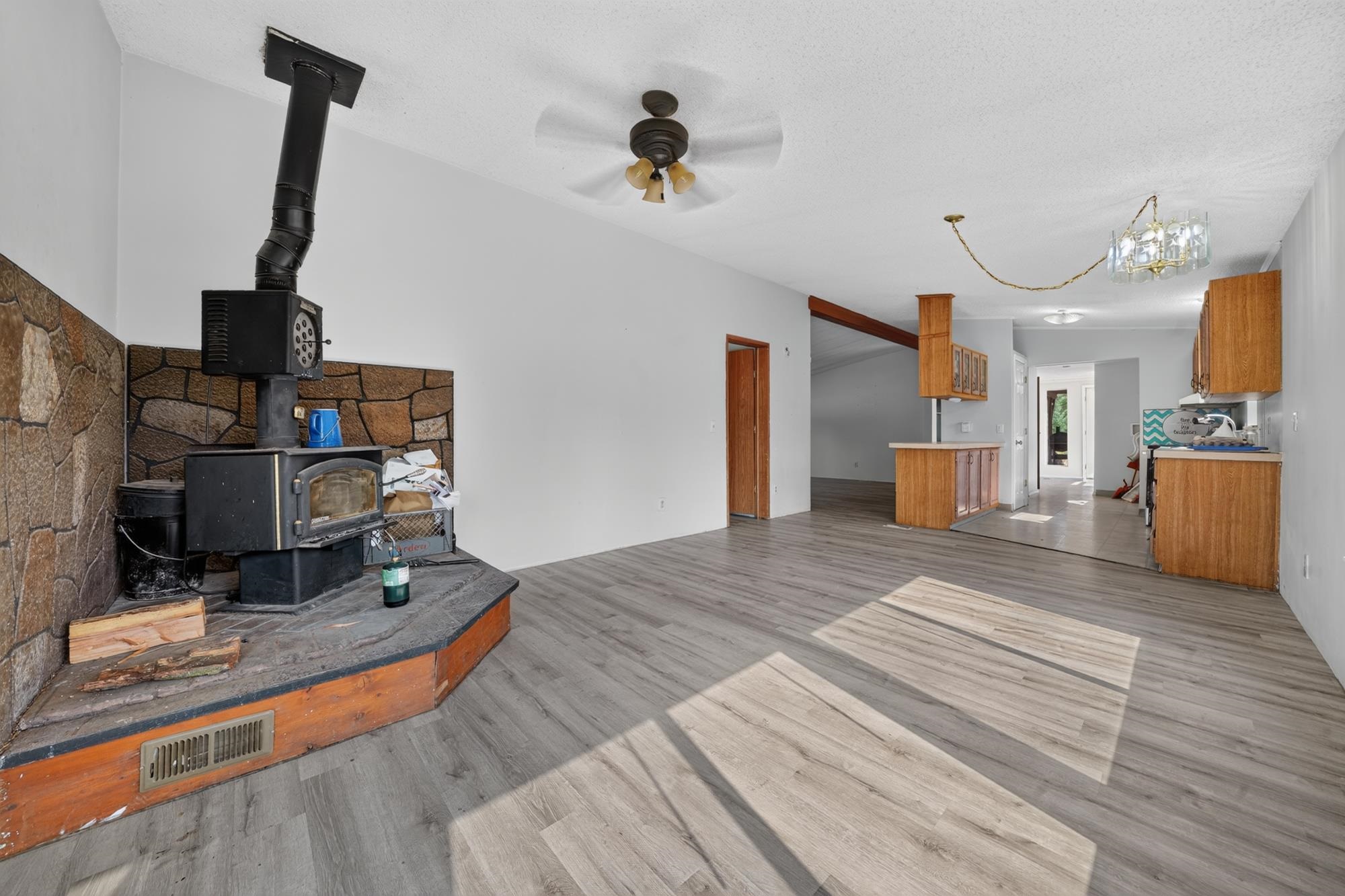 20628 North Mt Carlton Road Mead, WA 99021 - Photo 8 of 43 Gallery Image 8