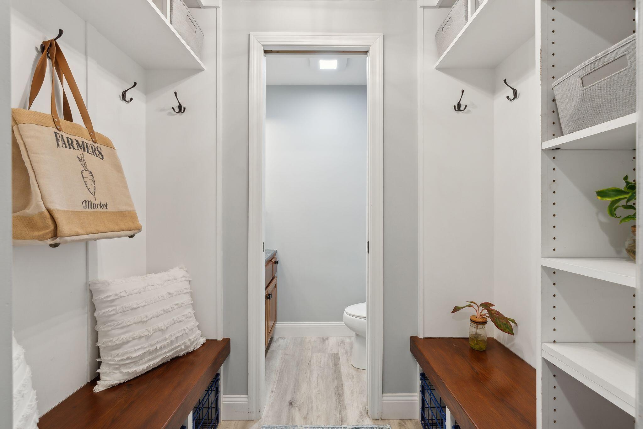 4 Tamrox Drive Arundel, ME 04046 - Photo 33 of 53 Mud room