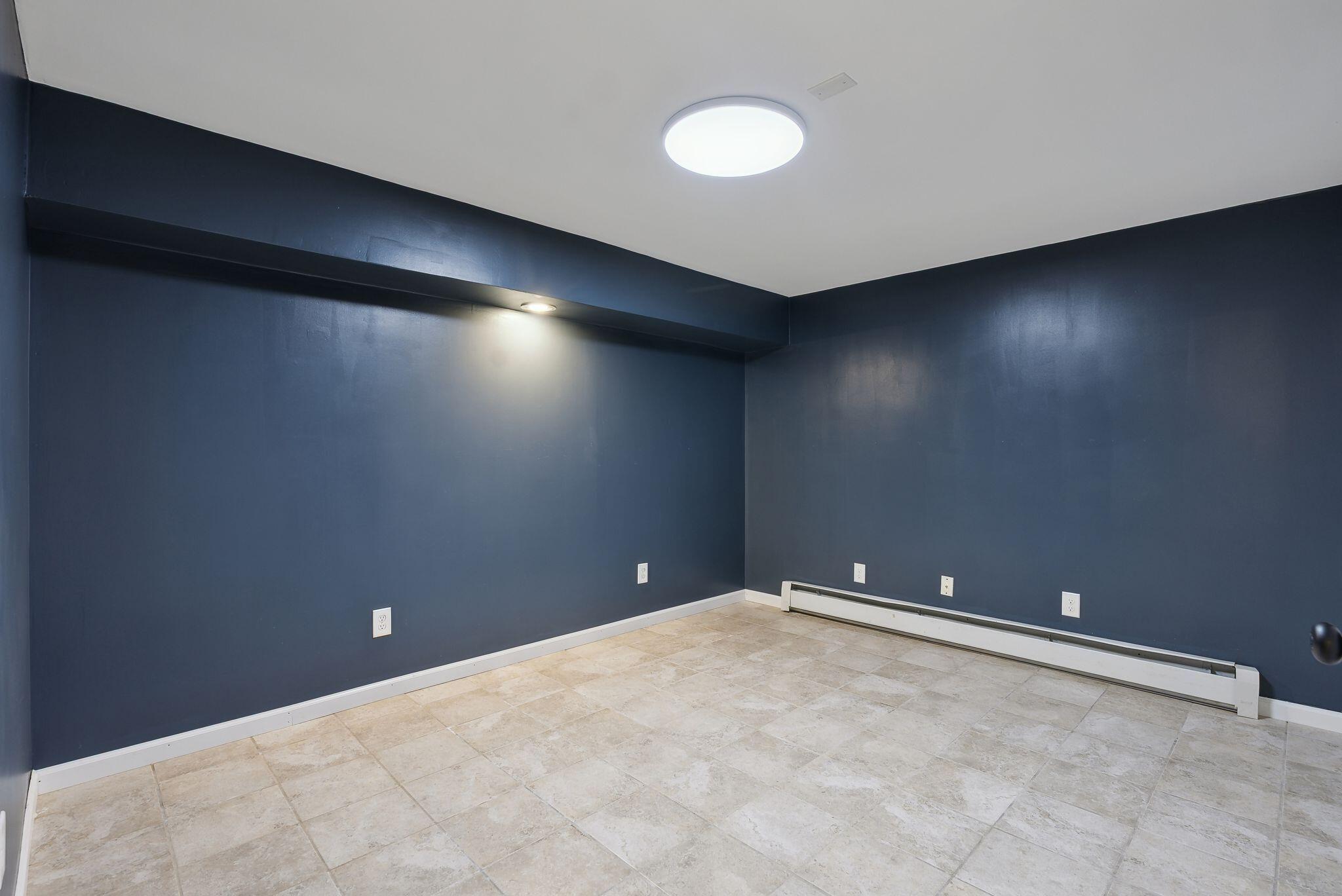 4 Tamrox Drive Arundel, ME 04046 - Photo 41 of 53 Basement Flex space