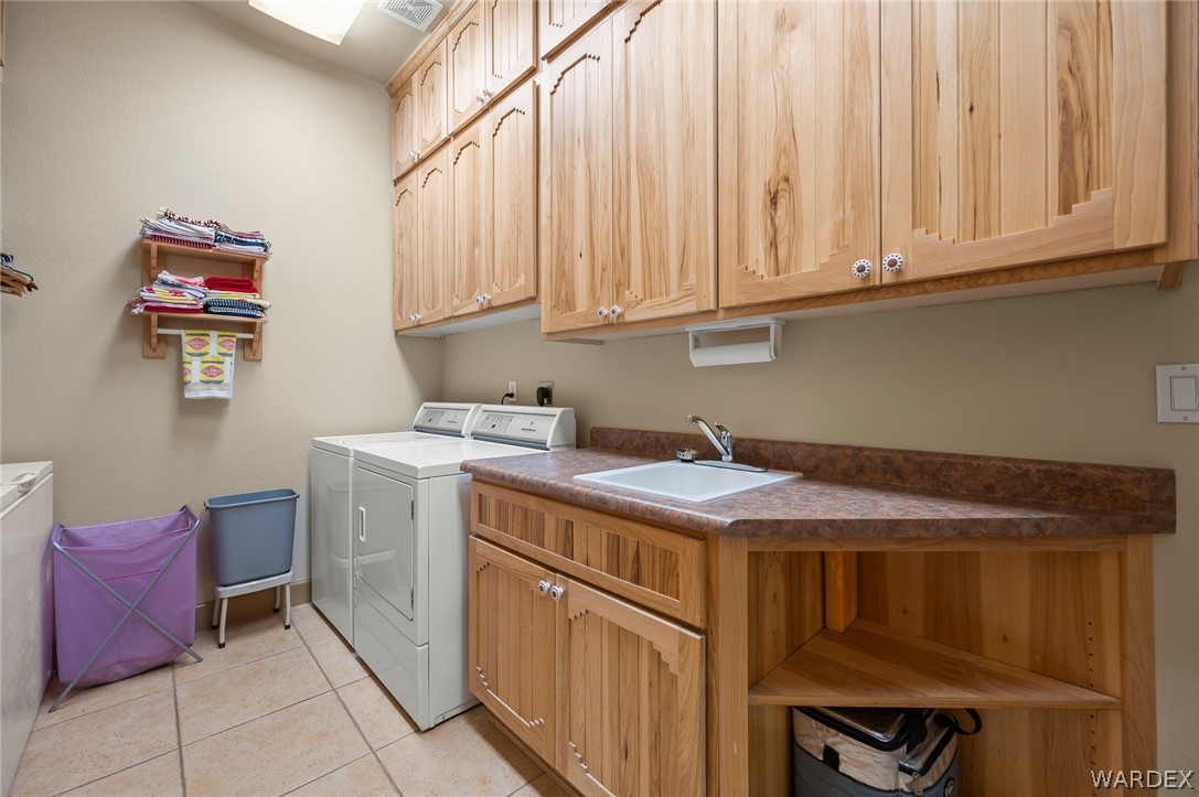 5840 North Cedar Ridge Lane Kingman, AZ 86409 - Photo 60 of 89 Laundry