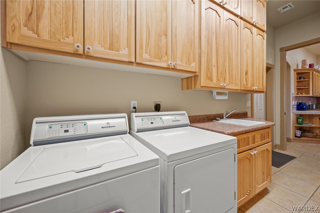 5840 North Cedar Ridge Lane Kingman, AZ 86409 - Photo 62 of 89 Laundry