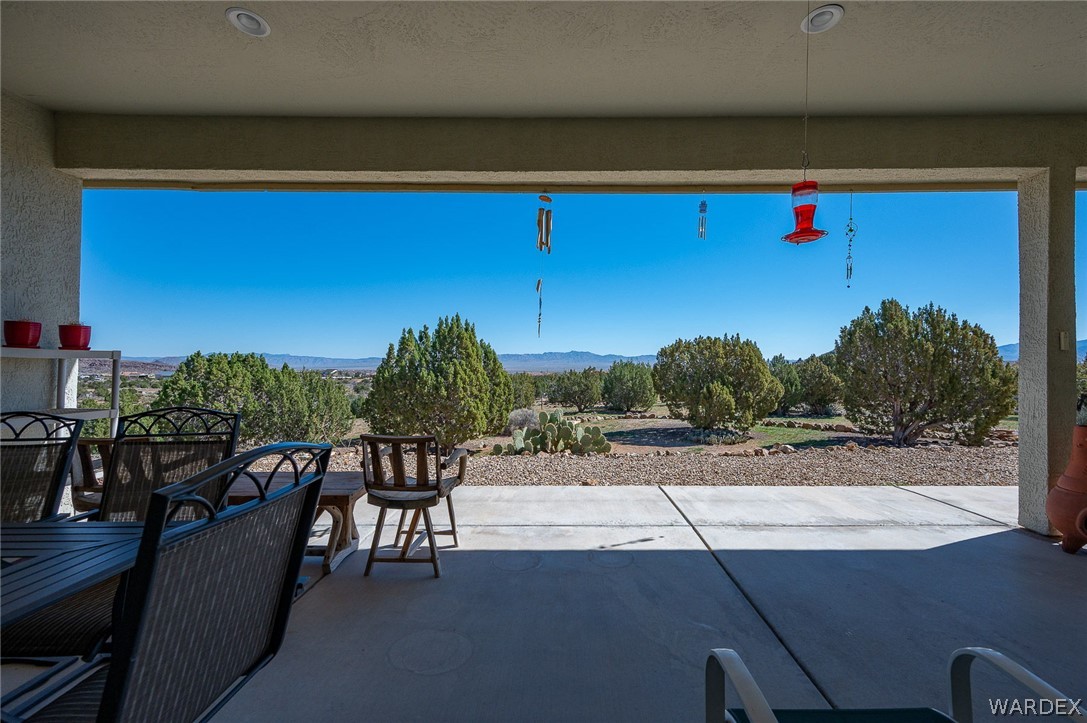 5840 North Cedar Ridge Lane Kingman, AZ 86409 - Photo 73 of 89 Patio