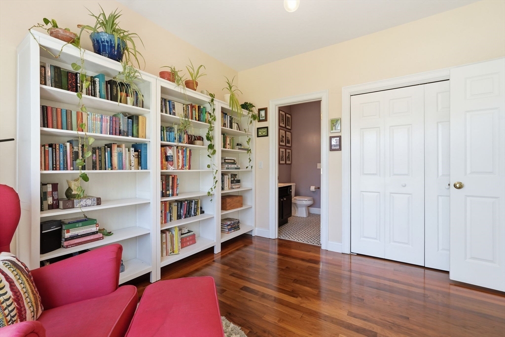 12 White Pine Road Amherst, MA 01002 - Photo 17 of 42 Gallery Image 17