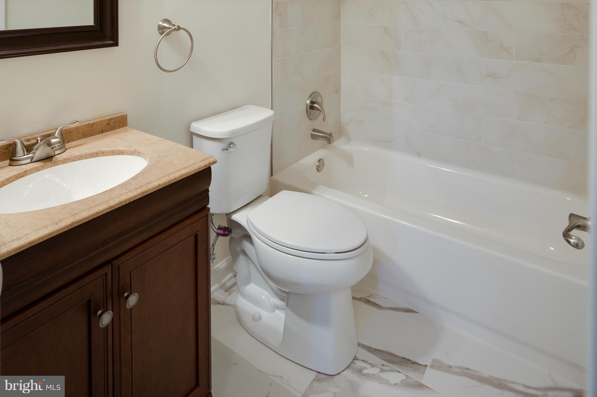 231 Poplar Road Fredericksburg, VA 22406 - Photo 12 of 27 Bath