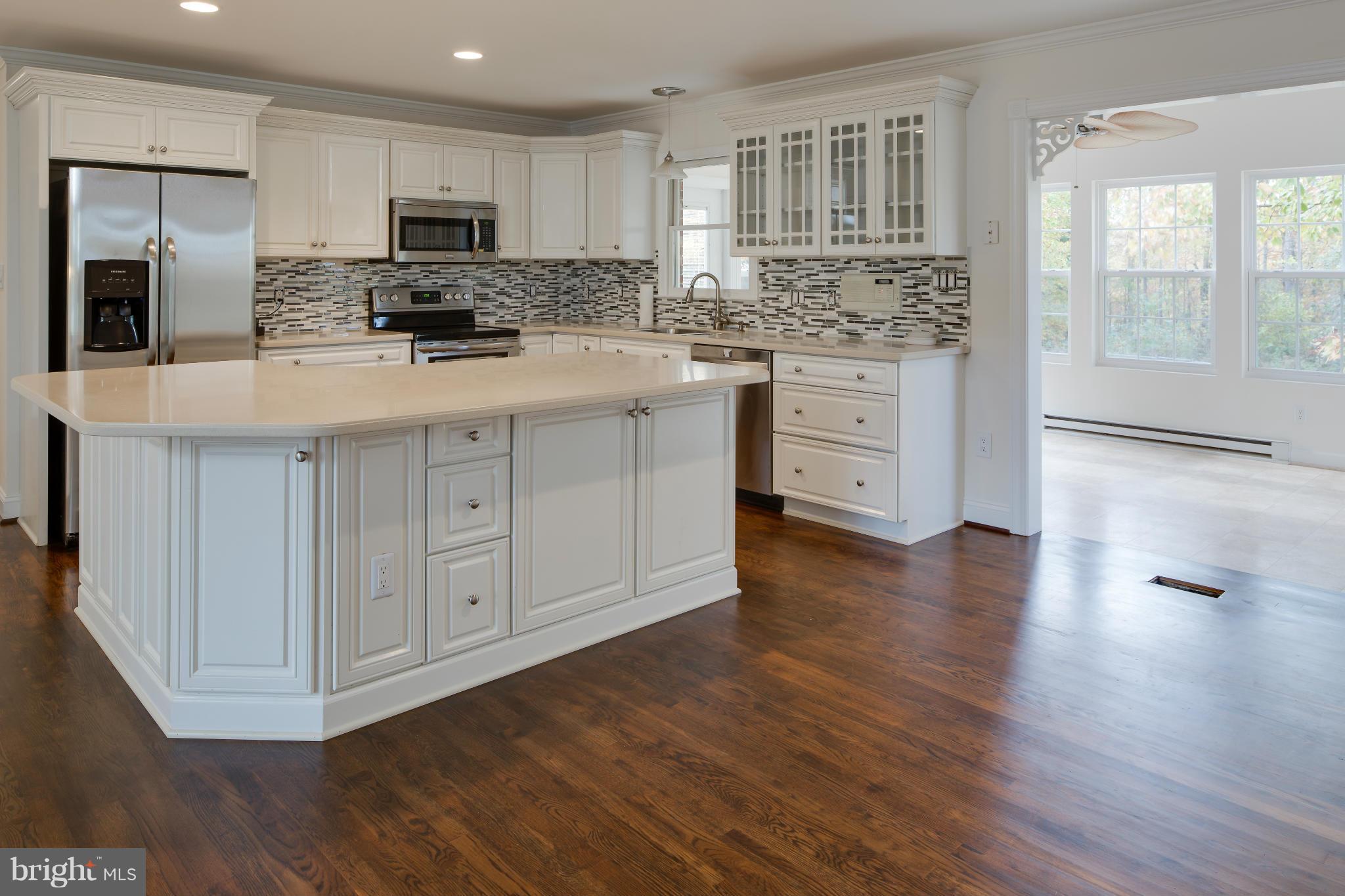 231 Poplar Road Fredericksburg, VA 22406 - Photo 4 of 27 Kitchen