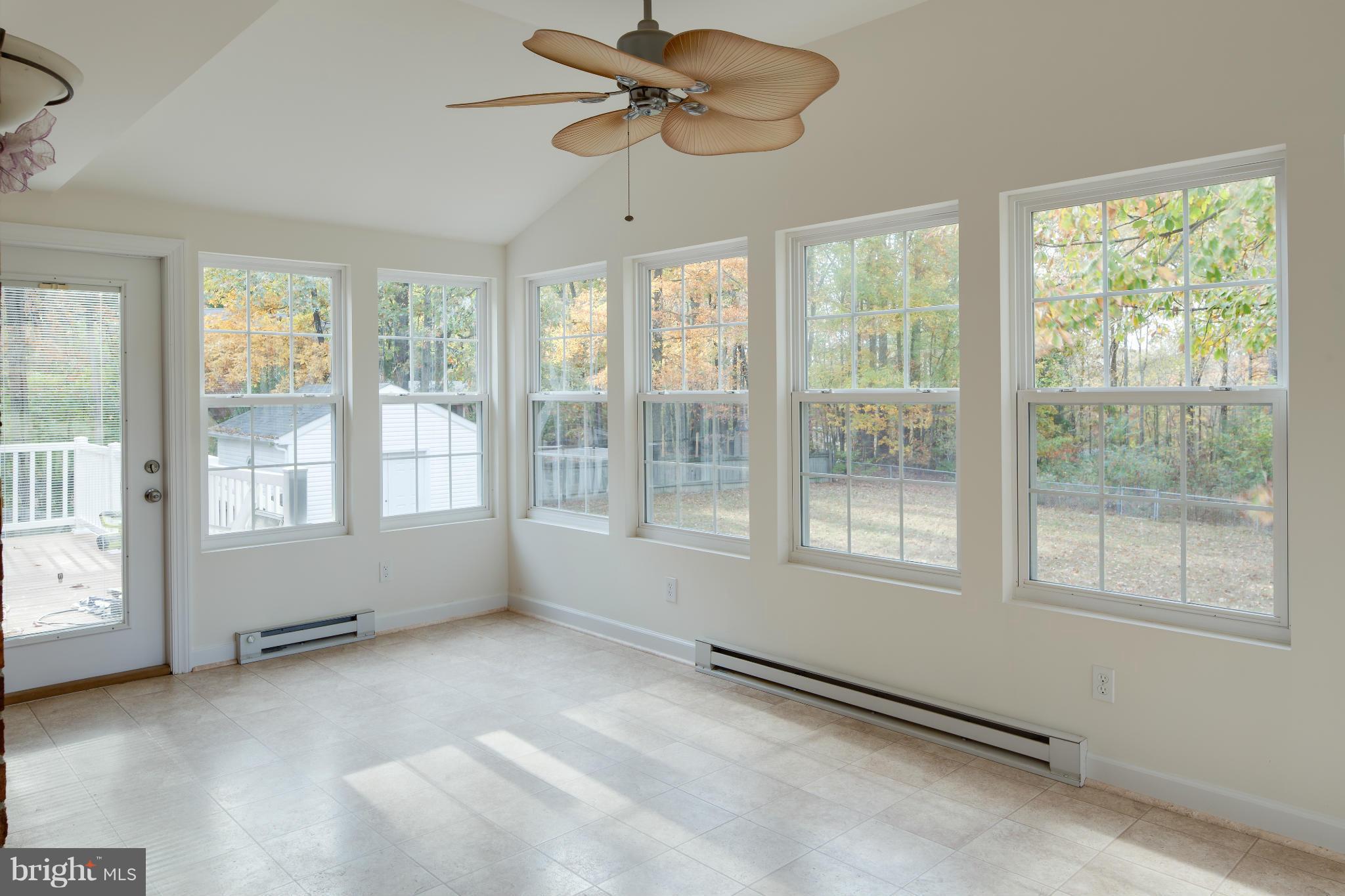 231 Poplar Road Fredericksburg, VA 22406 - Photo 8 of 27 Interior (General)