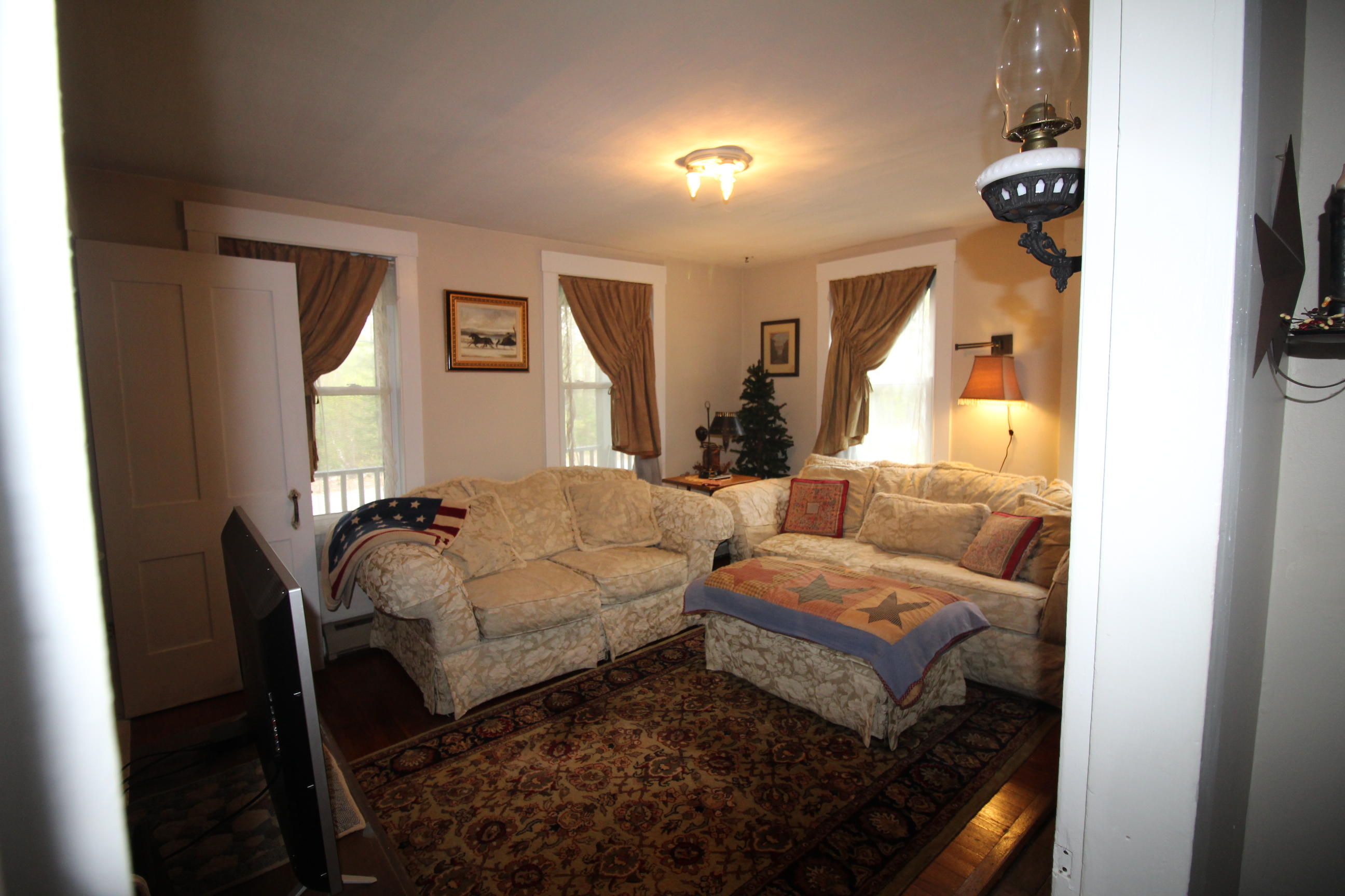 90 Sam Ingalls Road Bridgton, ME 04009 - Photo 22 of 25 Living room