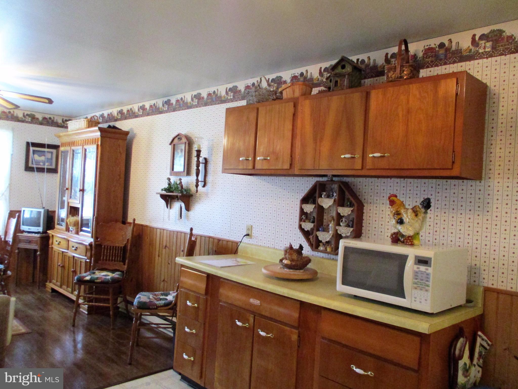 2825 Spohrs Road Berkeley Springs, WV 25411 - Photo 10 of 30 Kitchen