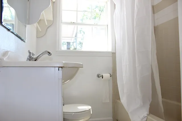 $1,495 | 781 California Street, Tallahassee, FL 32304