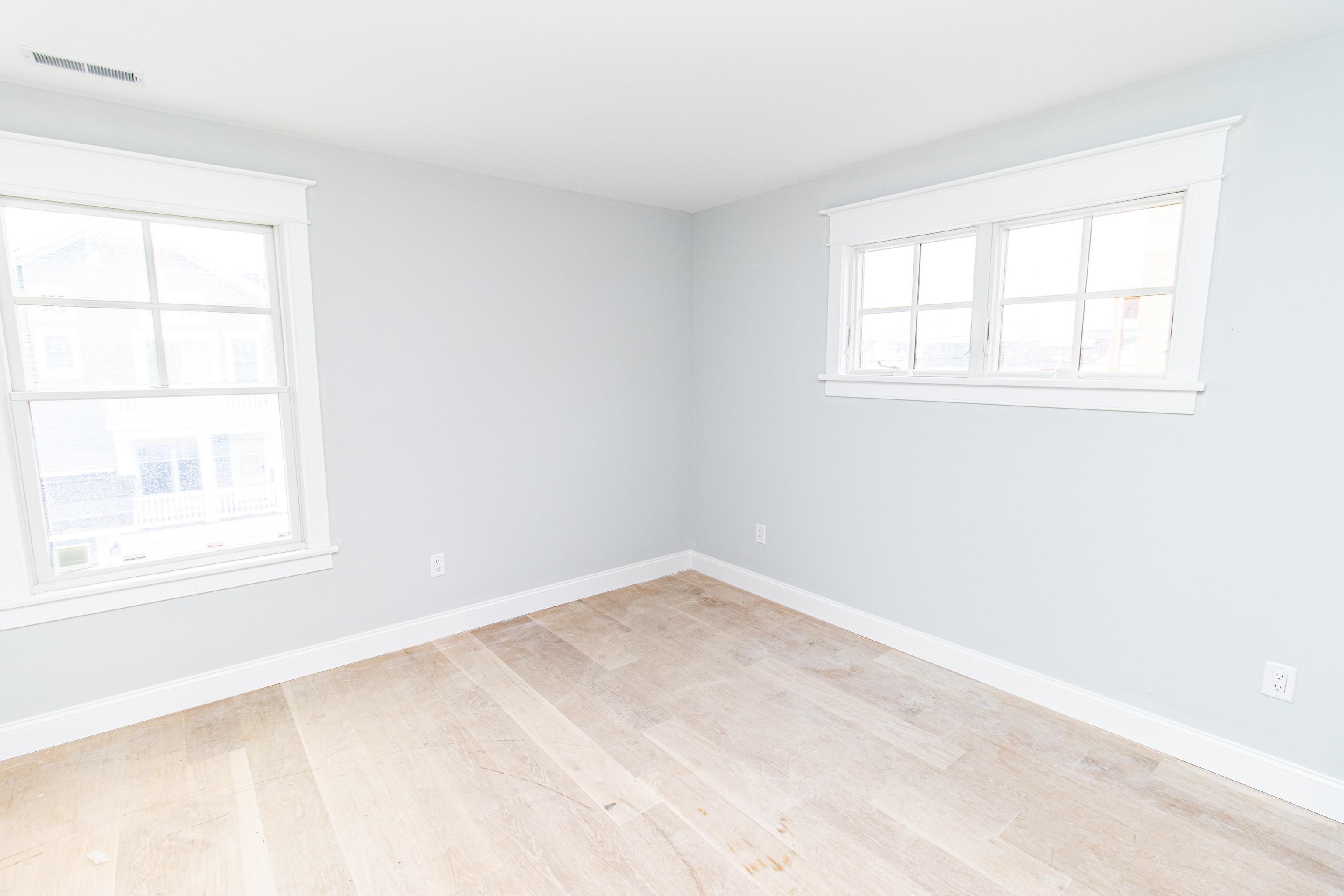 178 33rd Avalon, NJ 08202 - Photo 14 of 21 an empty room with a window