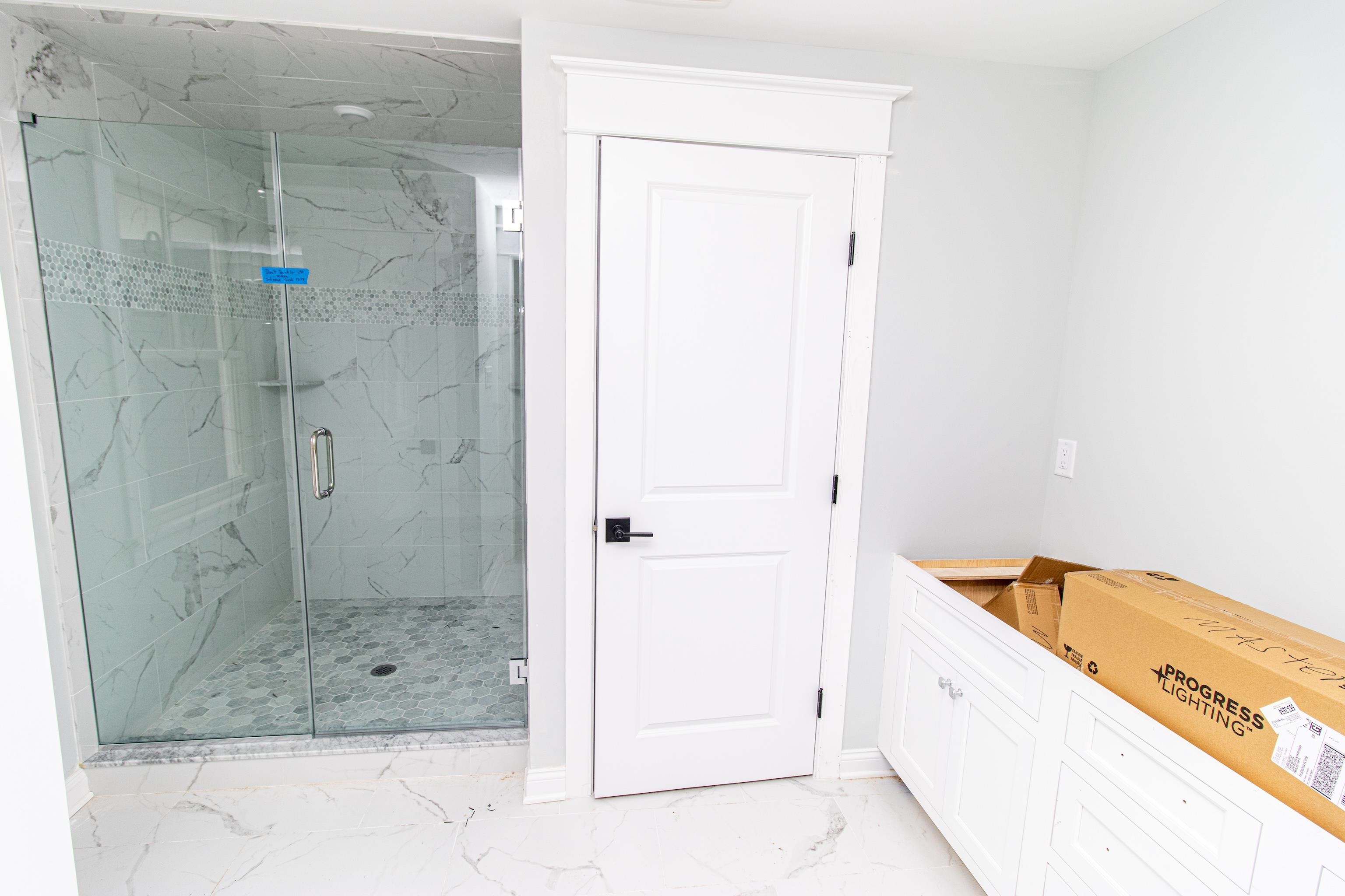 178 33rd Avalon, NJ 08202 - Photo 20 of 21 a bathroom with a bathtub and shower