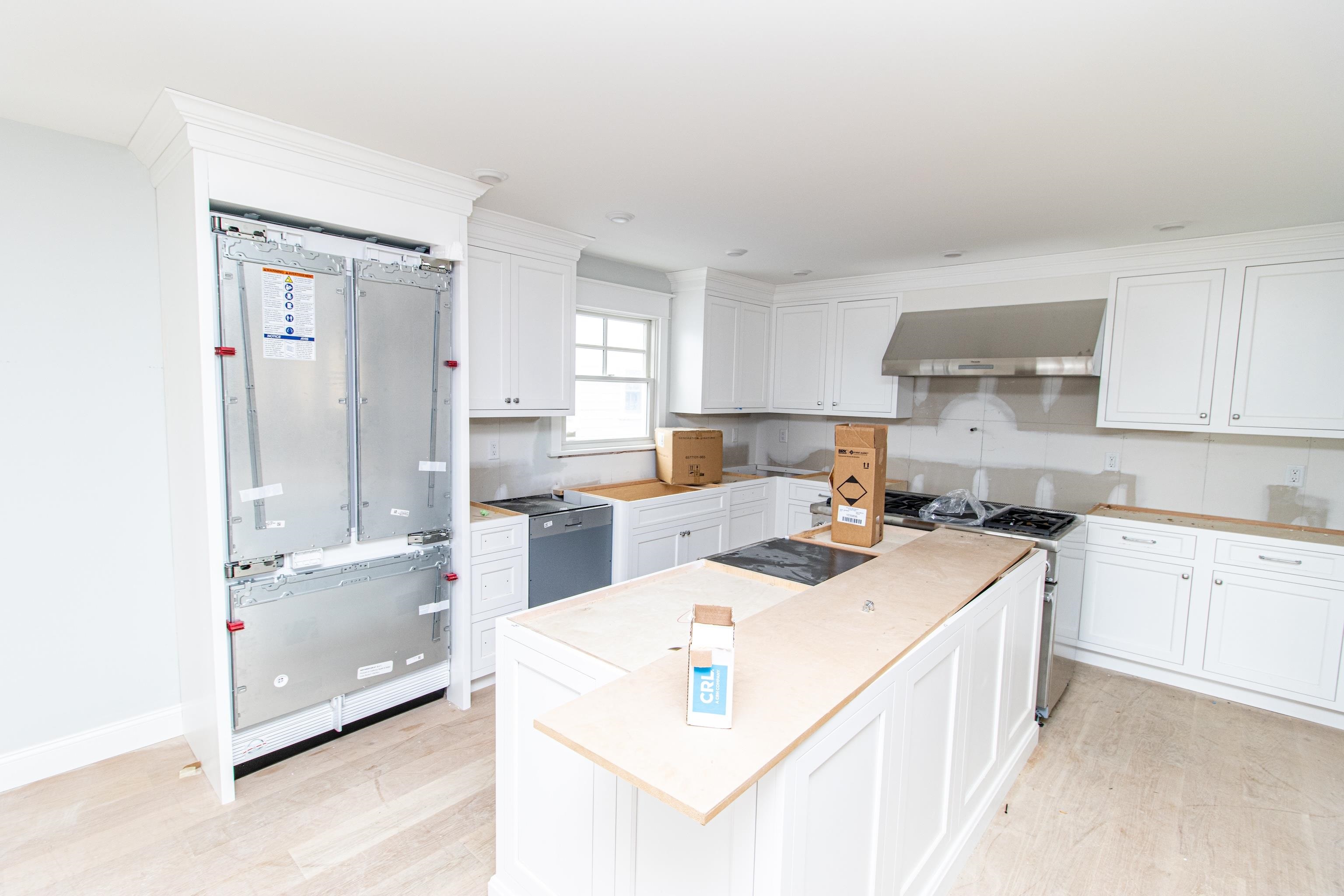 178 33rd Avalon, NJ 08202 - Photo 8 of 21 a kitchen with a sink and cabinets