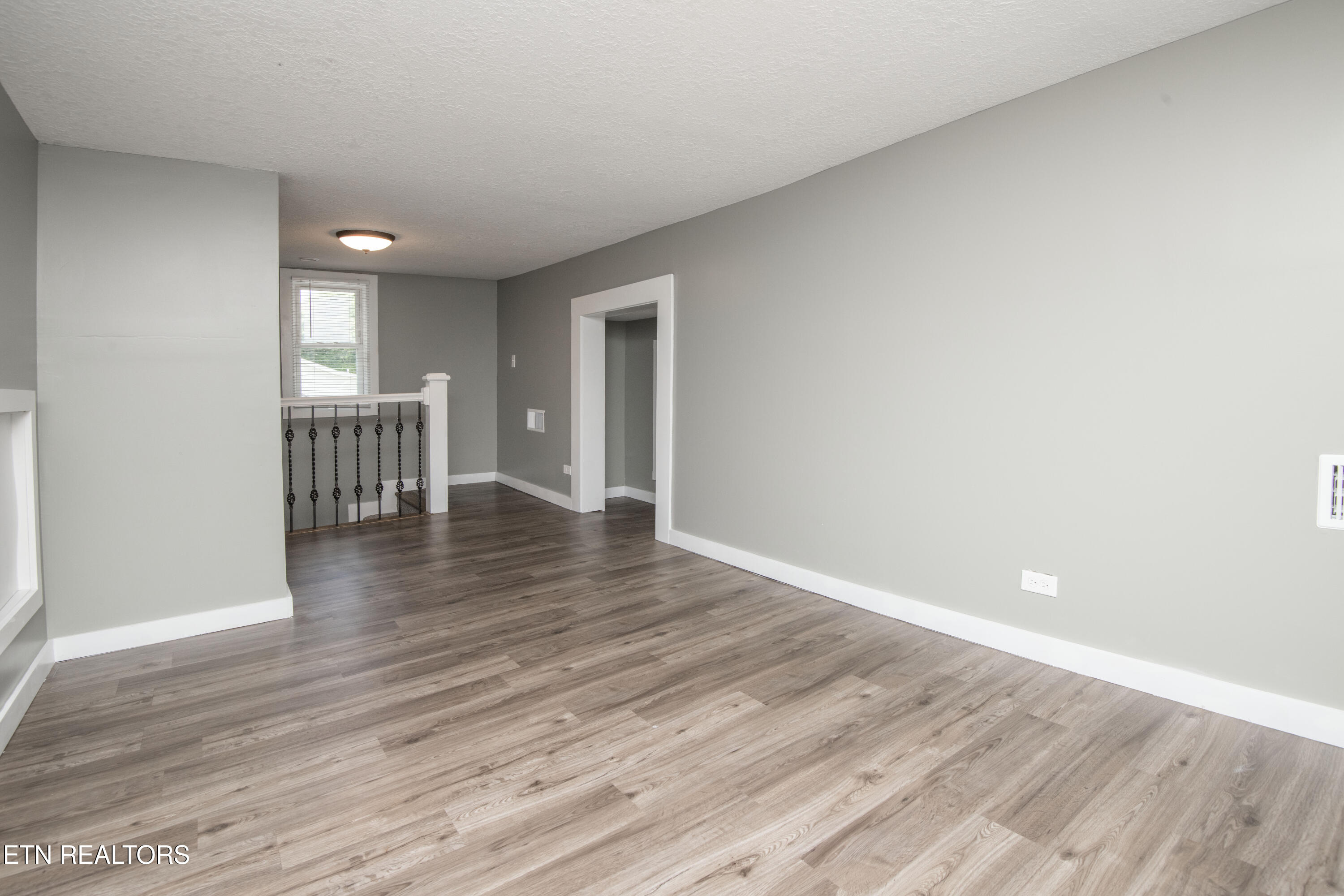 912 Medaris Street Clinton, TN 37716 - Photo 35 of 44 bonus 1