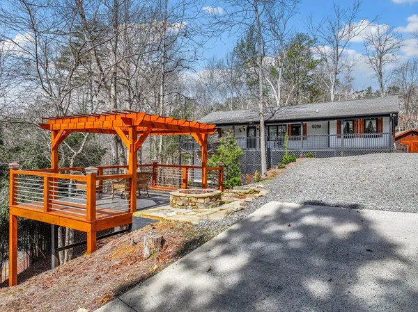 $549,900 | 62 Cannon Court, Ellijay, GA 30540