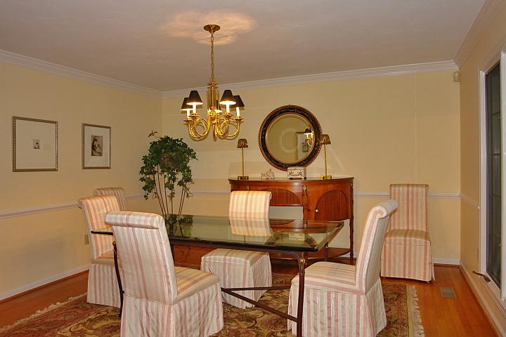 3945 Winding Way Road Southwest Roanoke, VA 24015 - Photo 20 of 35 dining room