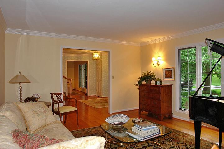 3945 Winding Way Road Southwest Roanoke, VA 24015 - Photo 7 of 35 downstairs