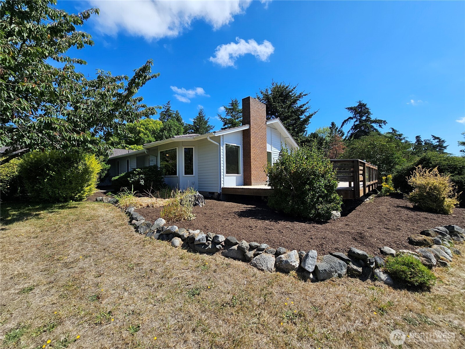 1445 Arnold Road Oak Harbor, WA 98277 - Photo 3 of 40
